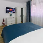 Daniela * בוקרשט